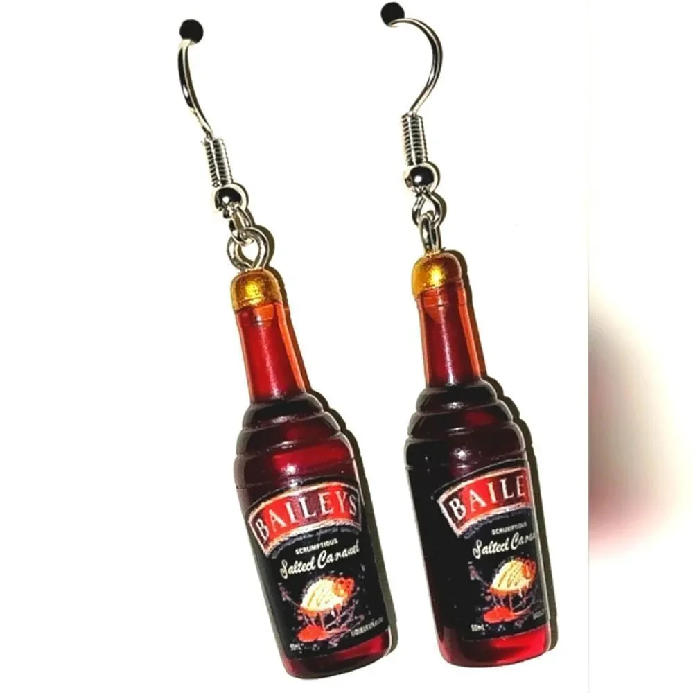 Vintage Super Cute  Retro Boozy Resin Earring